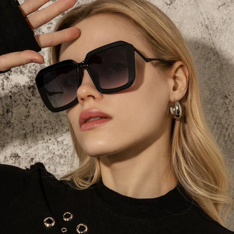 2025 Square frame sunglasses with metal floral decoration