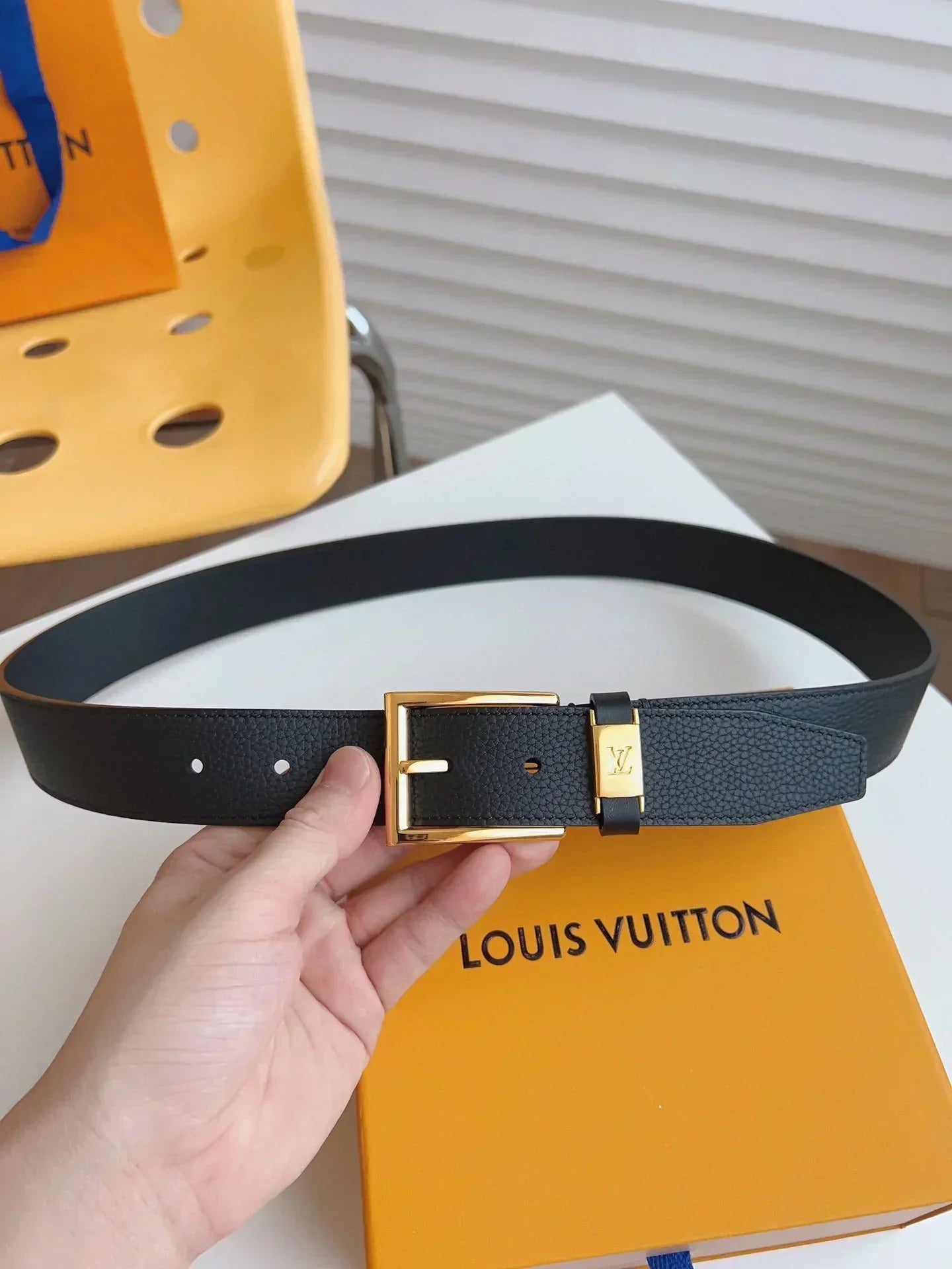 2025 belt Men's Pin Buckle Belt Width: 35mm