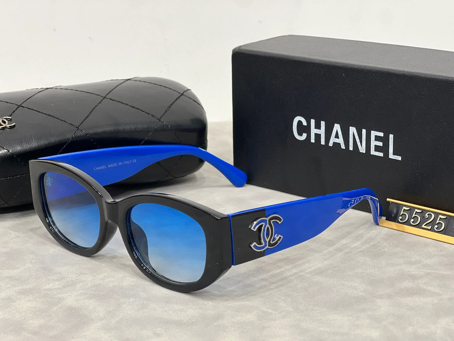 2025 Sunglasses Black and white panda personality sunglasses