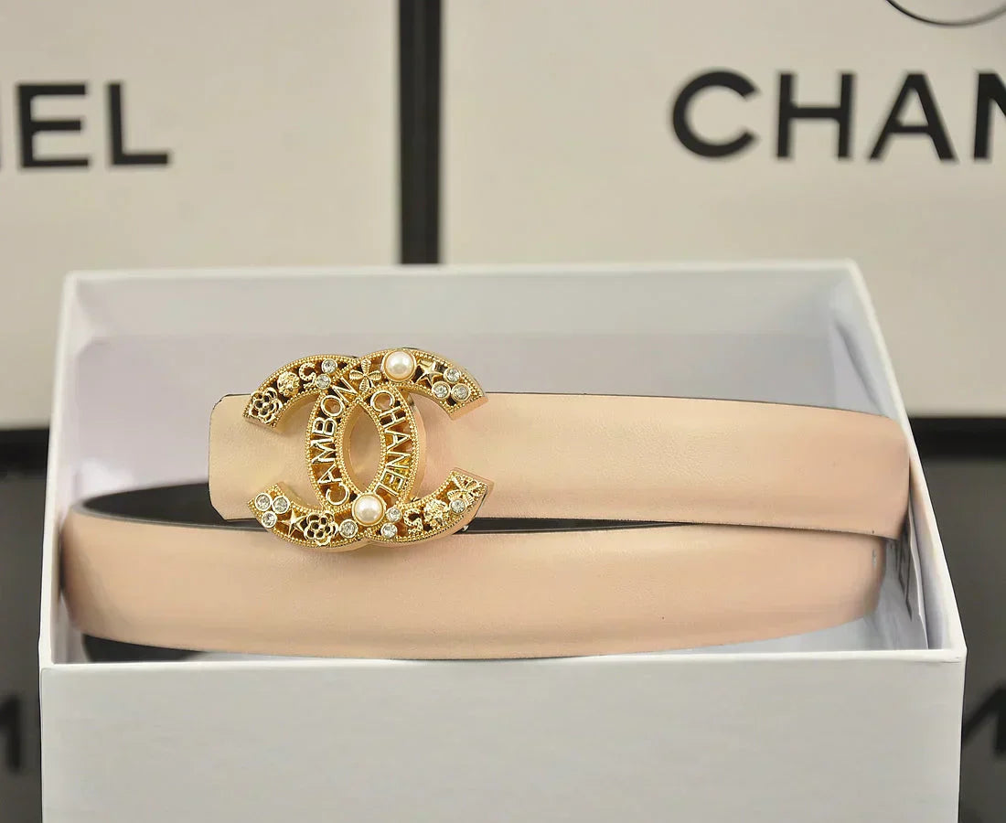 2025 6-color double C hollow-out LOGO pearl belt