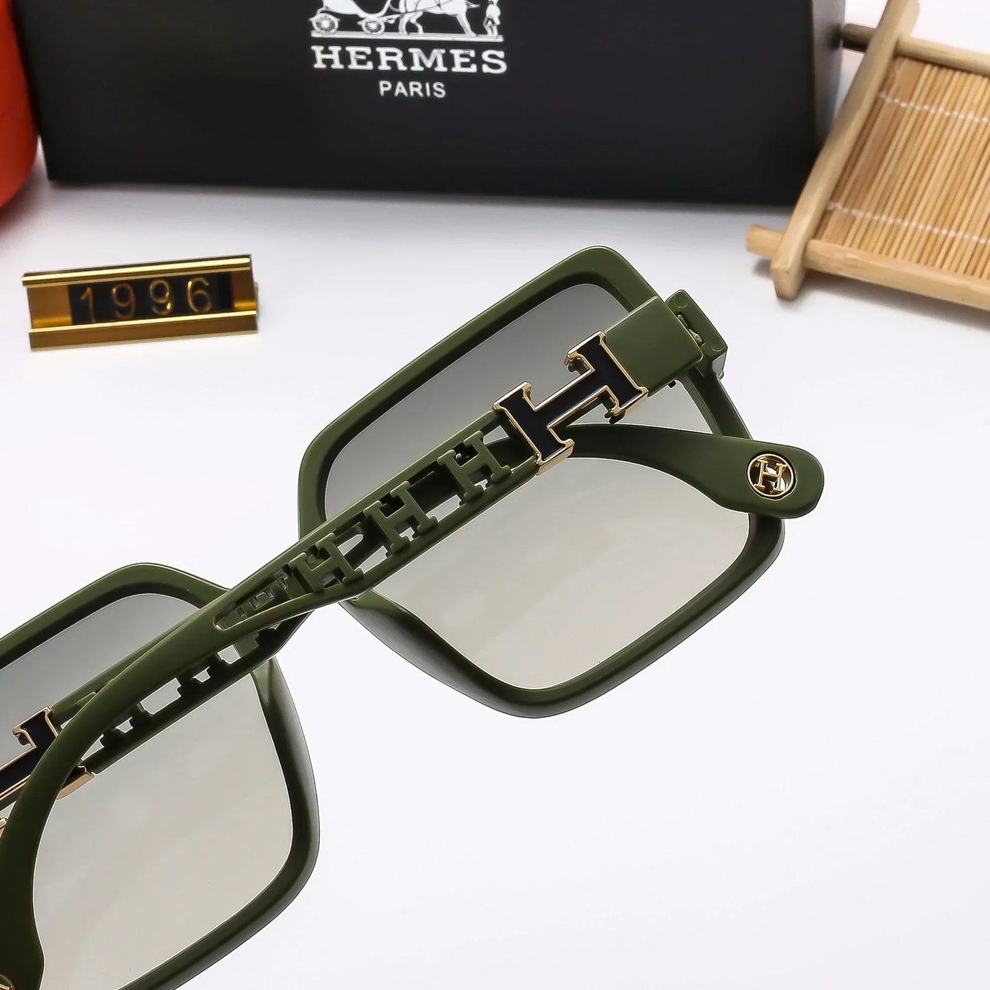 2025 Fashion Sunglassesā1996