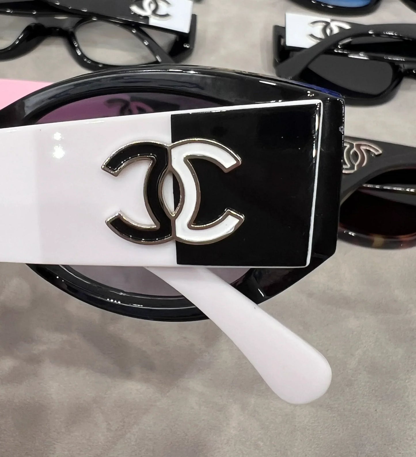 2025 Sunglasses Black and white panda personality sunglasses