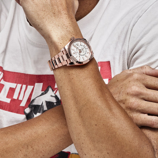 2025 Watch Sky-Dweller 326935 Rose Gold White Dial (2021)