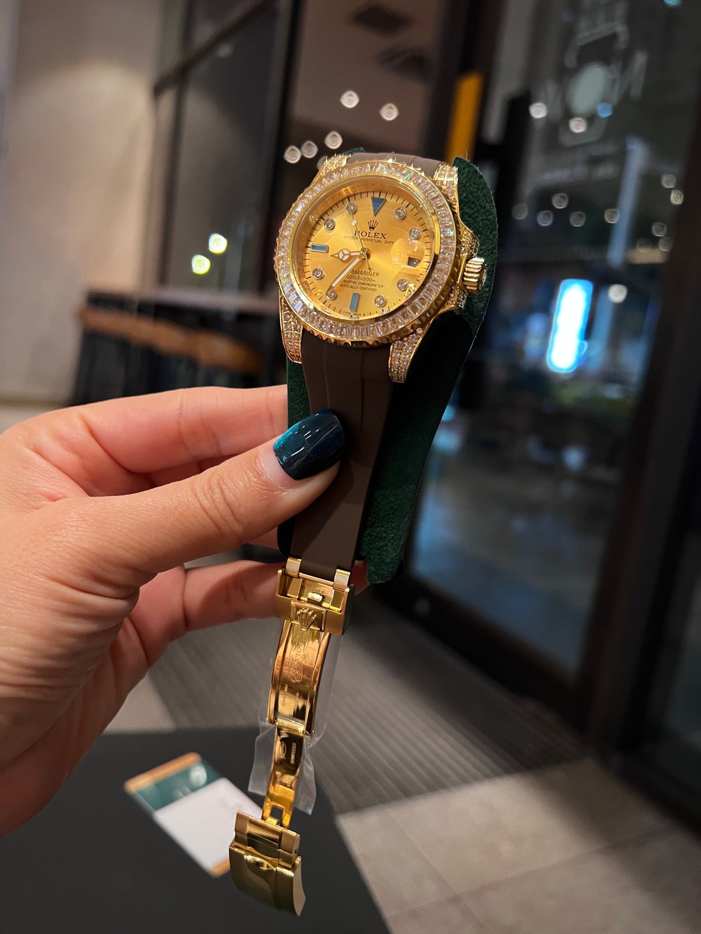 2026 New Arrival 👾 Diamond-Dial Watch 👺 A top-tier collectible, a must-have for anyone who dislikes the ubiquitous Submariner.