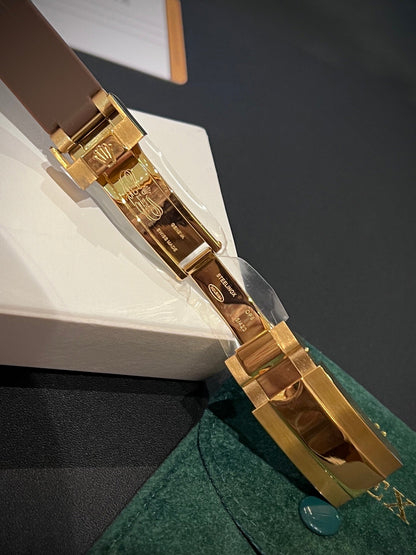 2026 New Arrival 👾 Diamond-Dial Watch 👺 A top-tier collectible, a must-have for anyone who dislikes the ubiquitous Submariner.