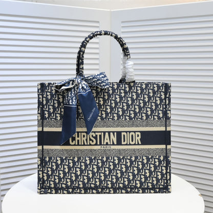 2025 Bag Stylish Book Tote Bag D7