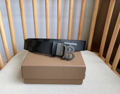 2025 brand multi-color buckle fashion belt
