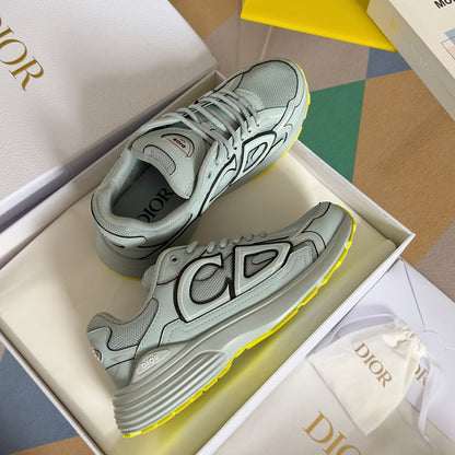 2025 1111 New color matching good quality shoes
