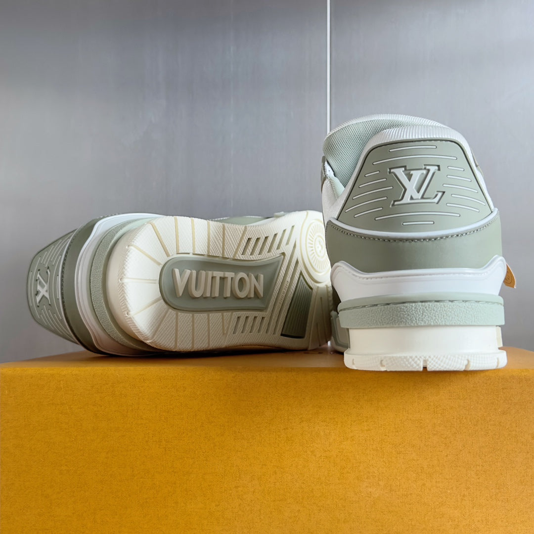 2025 250305 New color matching high quality board shoes